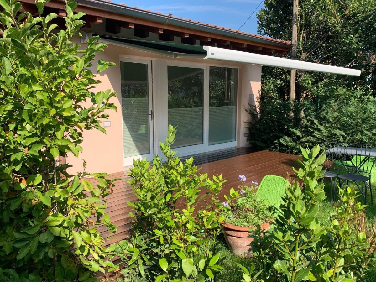 Casabella-Lago Maggiore Lesa Luaran gambar