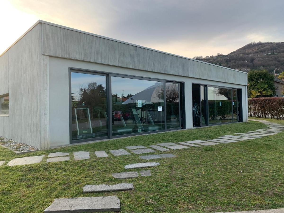 Casabella-Lago Maggiore Lesa Luaran gambar