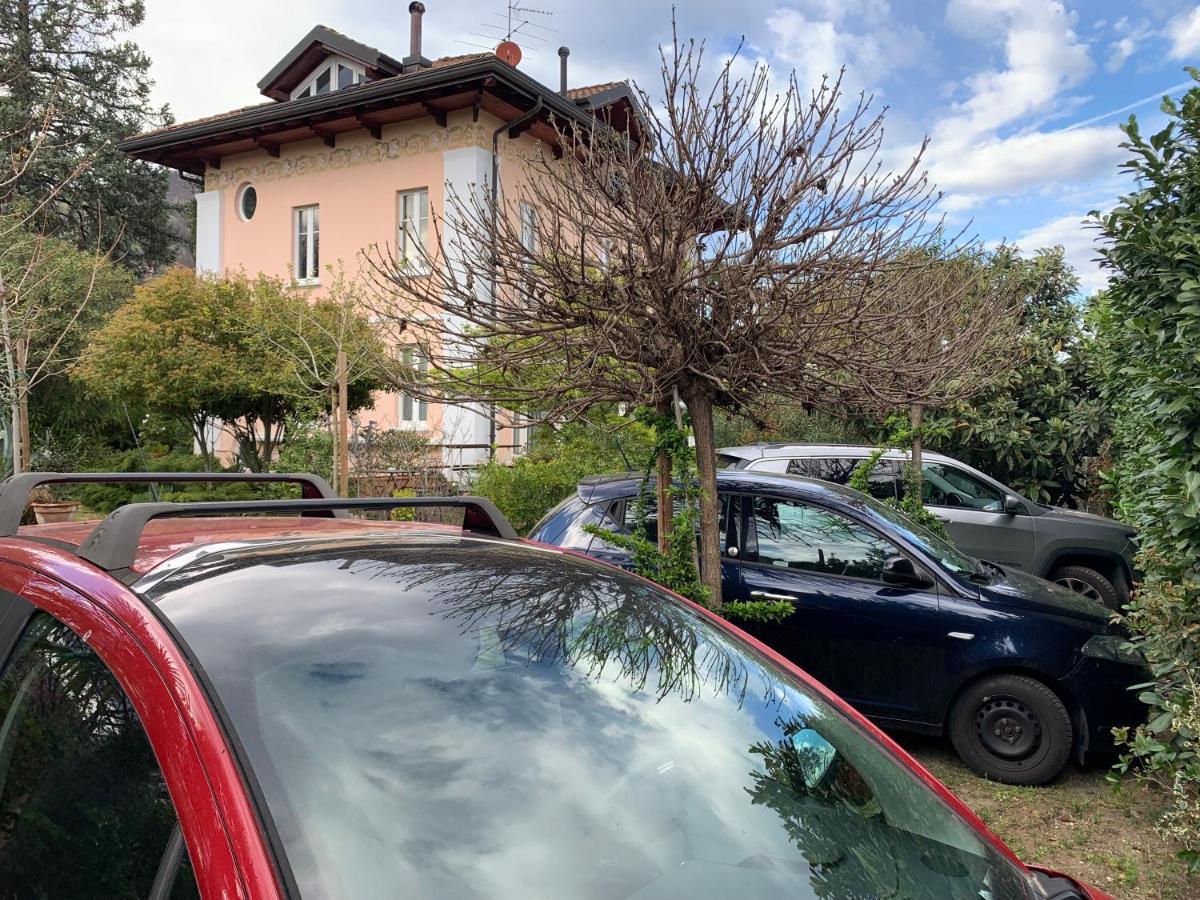 Casabella-Lago Maggiore Lesa Luaran gambar