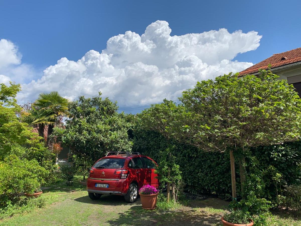 Casabella-Lago Maggiore Lesa Luaran gambar